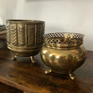 Brass planter (2)